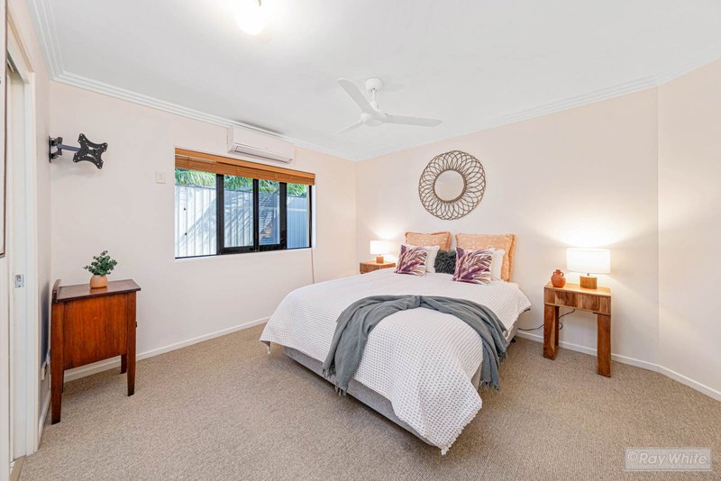 Photo - 2 Timaru Place, Emu Park QLD 4710 - Image 16