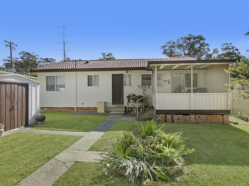 Photo - 2 Tingira Street, Charmhaven NSW 2263 - Image 2