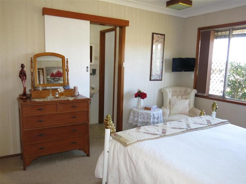 Photo - 2 Toona Close, Taree NSW 2430 - Image 10