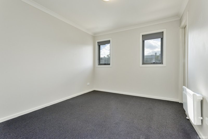 Photo - 2 Tooten Road, Wollert VIC 3750 - Image 6