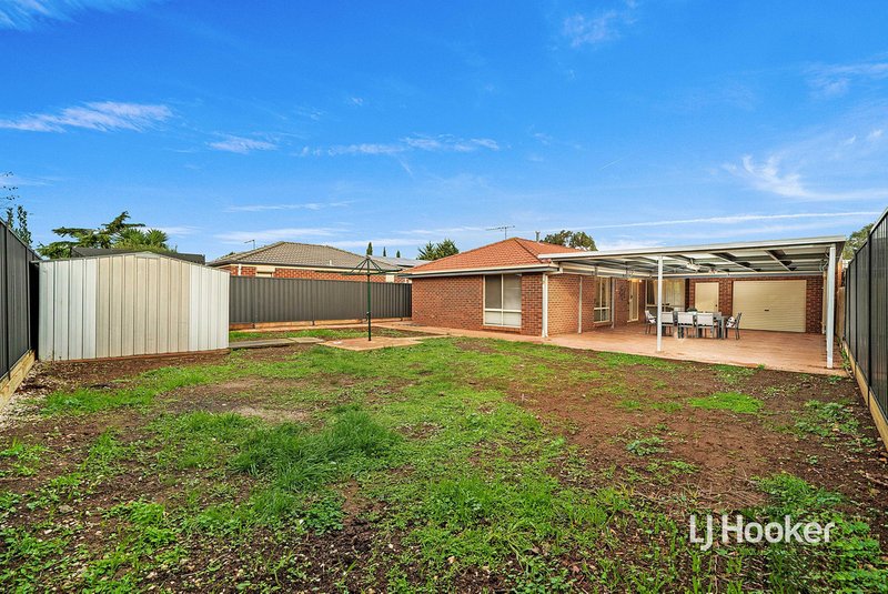 Photo - 2 Tootles Court, Hoppers Crossing VIC 3029 - Image 14