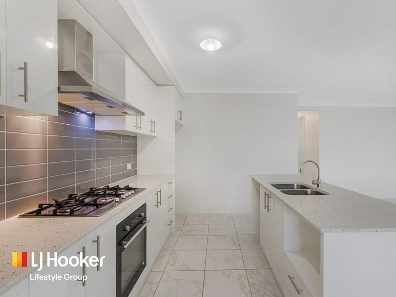 Photo - 2 Toovey Avenue, Oran Park NSW 2570 - Image 5