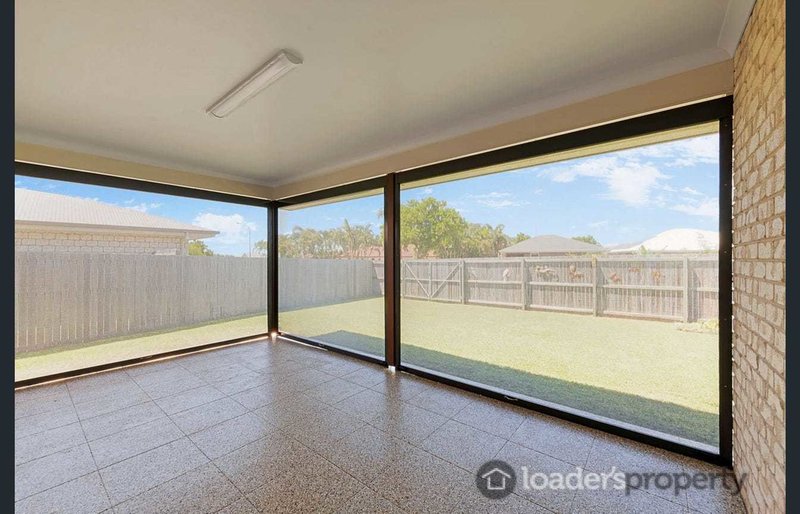 Photo - 2 Toppers Court, Coral Cove QLD 4670 - Image 15