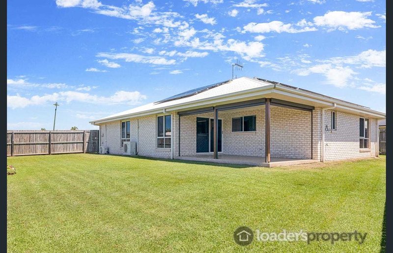 Photo - 2 Toppers Court, Coral Cove QLD 4670 - Image 16