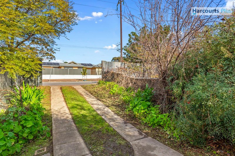 Photo - 2 Torquay Road, Sturt SA 5047 - Image 17