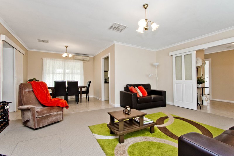 Photo - 2 Tracey Avenue, Flinders Park SA 5025 - Image 3