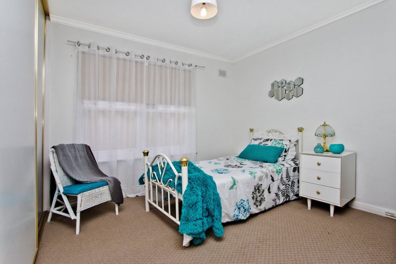 Photo - 2 Tracey Avenue, Flinders Park SA 5025 - Image 10