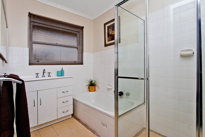 Photo - 2 Tracey Avenue, Flinders Park SA 5025 - Image 13