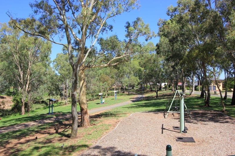 Photo - 2 Tracey Avenue, Flinders Park SA 5025 - Image 22