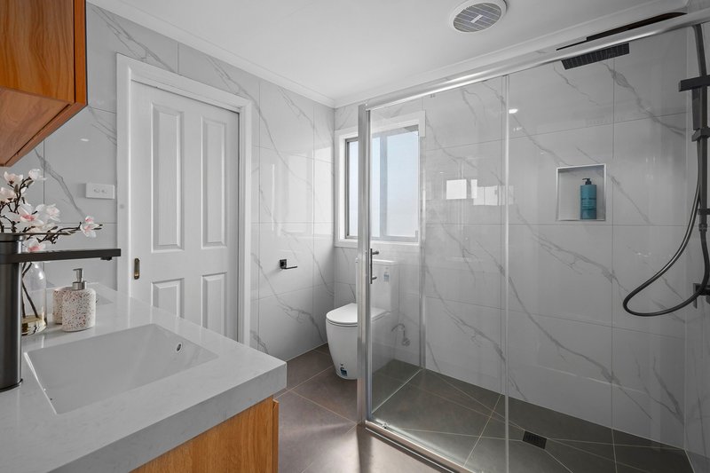 Photo - 2 Tranquil Place, Thomastown VIC 3074 - Image 11