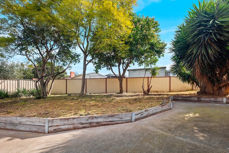 Photo - 2 Tranquil Place, Thomastown VIC 3074 - Image 21