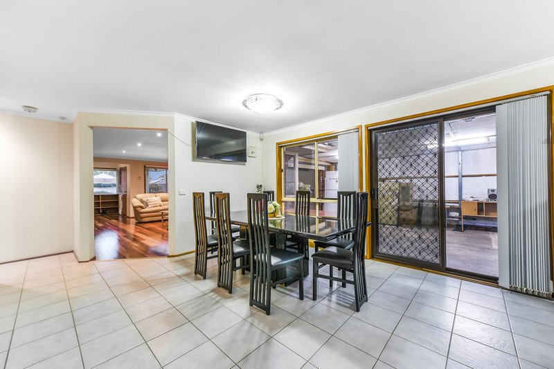 Photo - 2 Trawalla Street, Aspendale Gardens VIC 3195 - Image 6