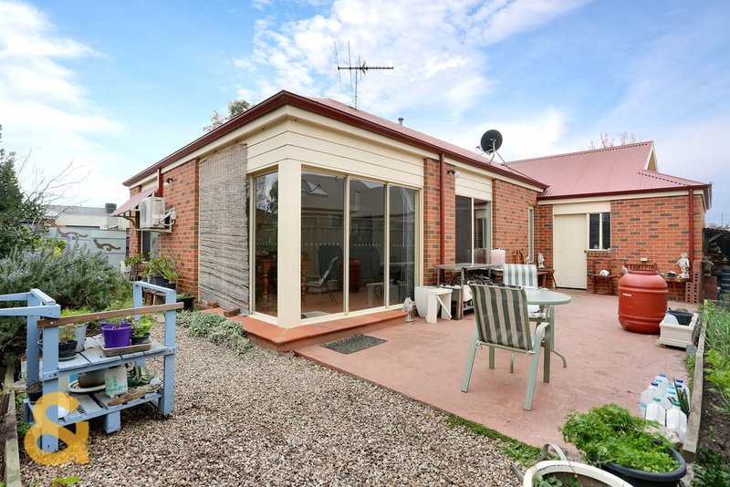 Photo - 2 Treasury Place, Craigieburn VIC 3064 - Image 12