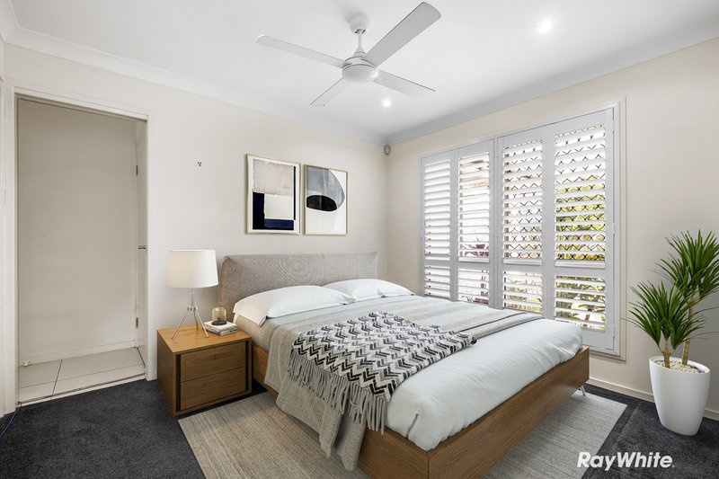 Photo - 2 Treetops Street, Yarrabilba QLD 4207 - Image 12