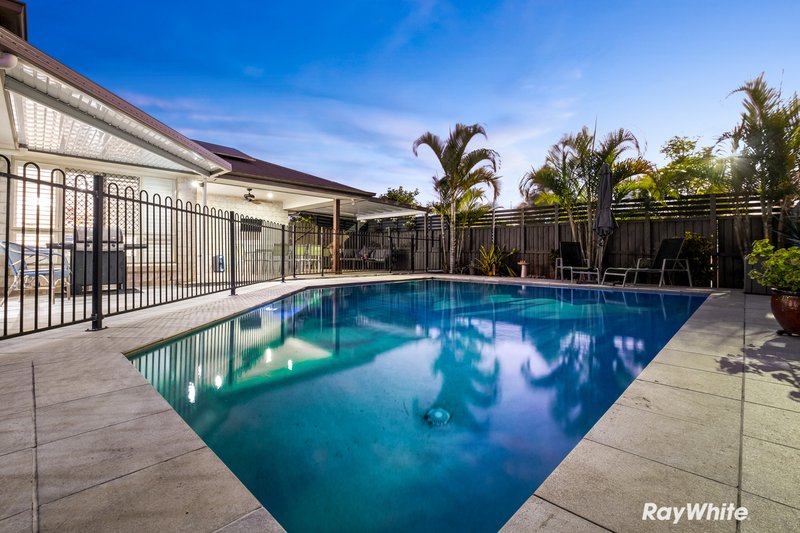 Photo - 2 Treetops Street, Yarrabilba QLD 4207 - Image 15