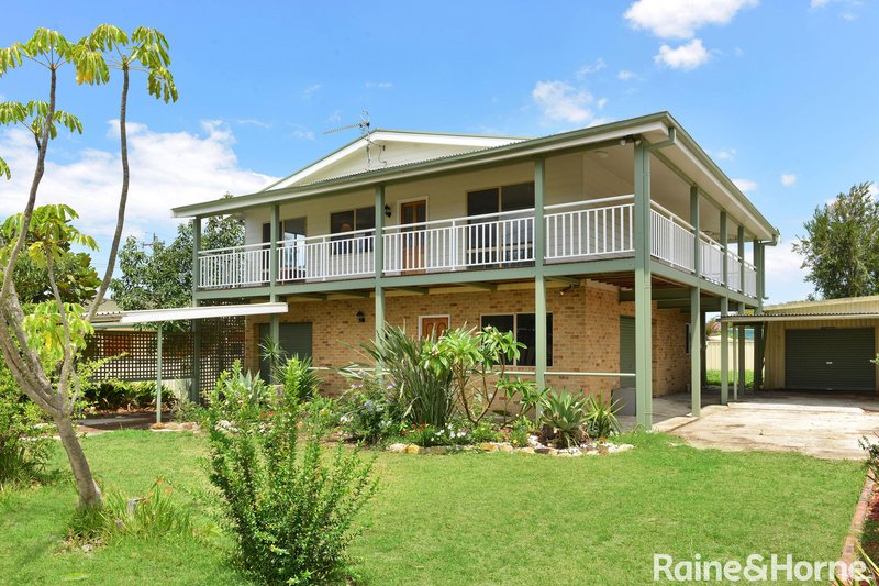 2 Trentham Road, Shoalhaven Heads NSW 2535