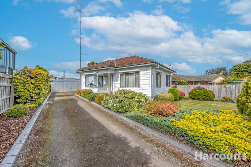 Photo - 2 Tresswell Avenue, Newborough VIC 3825 - Image 1