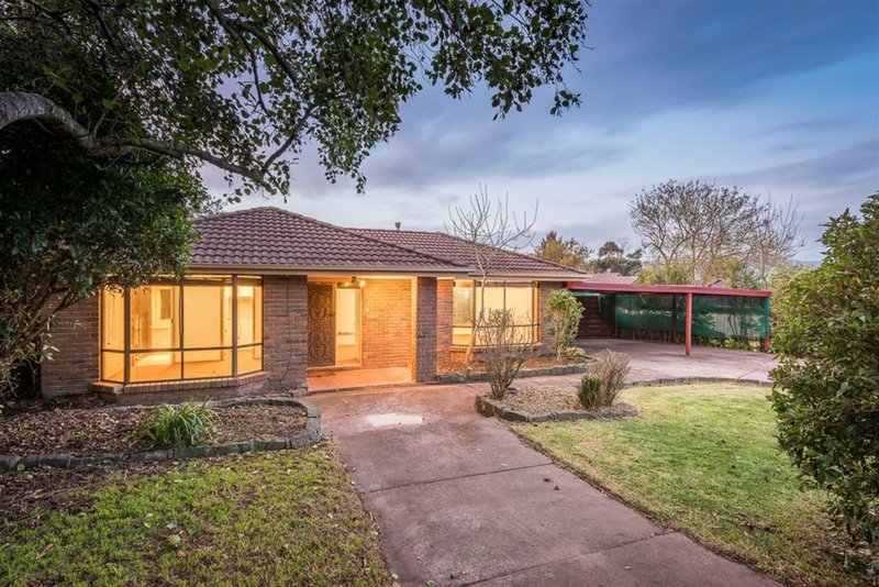 2 Trevena Close, Rowville VIC 3178