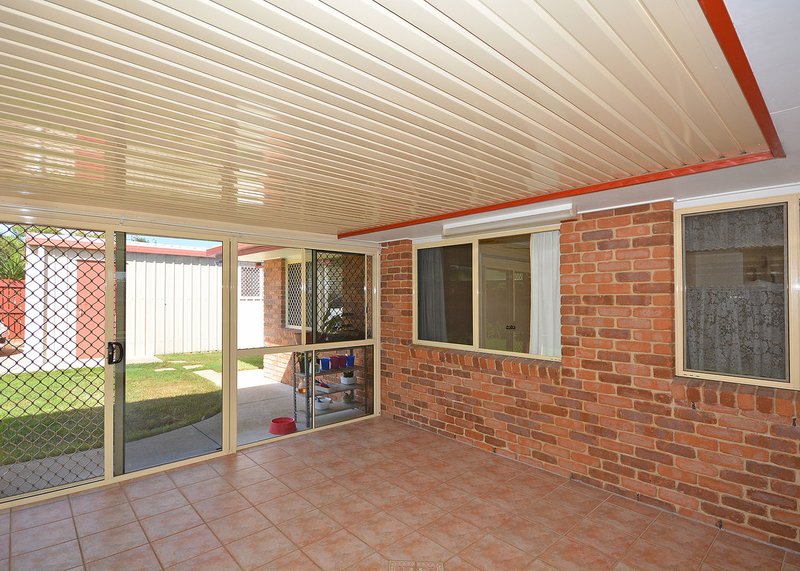 Photo - 2 Trevnielsen Court, Torquay QLD 4655 - Image 13