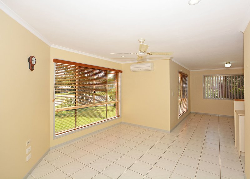 Photo - 2 Trevnielsen Court, Torquay QLD 4655 - Image 17