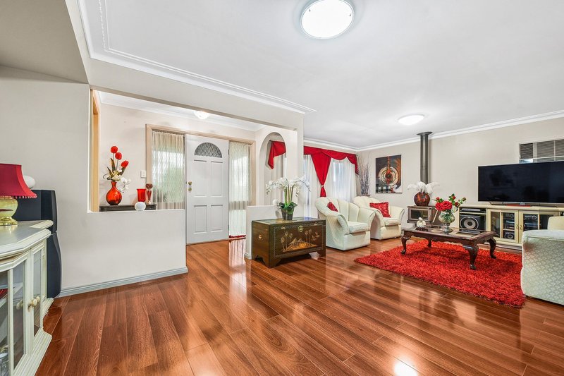 Photo - 2 Triton Drive, Keysborough VIC 3173 - Image 3