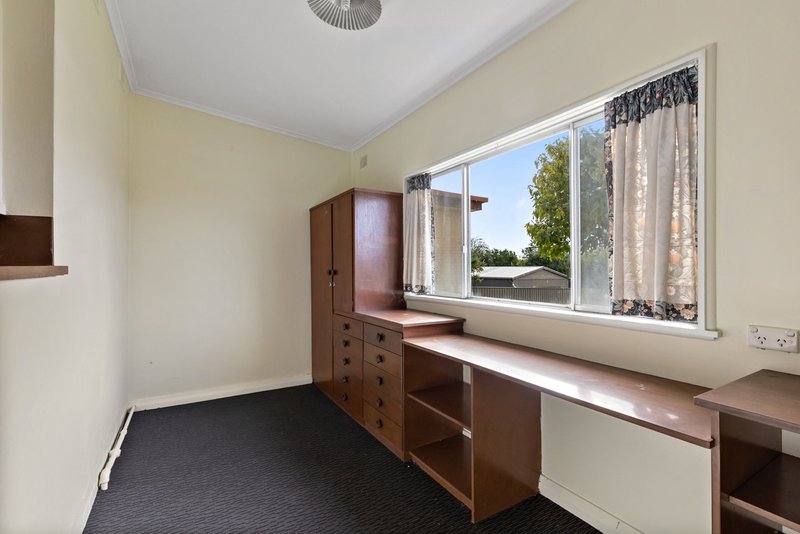 Photo - 2 Truscott Avenue, Seacombe Heights SA 5047 - Image 17