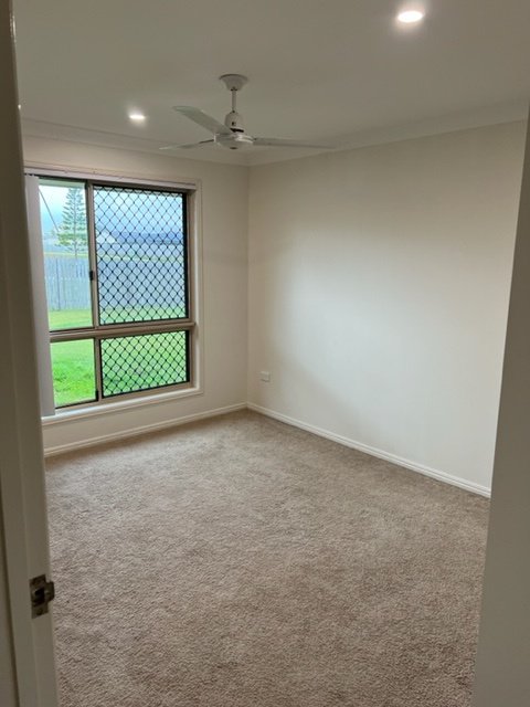 Photo - 2 Tuckeroo Place, Mulambin QLD 4703 - Image 7