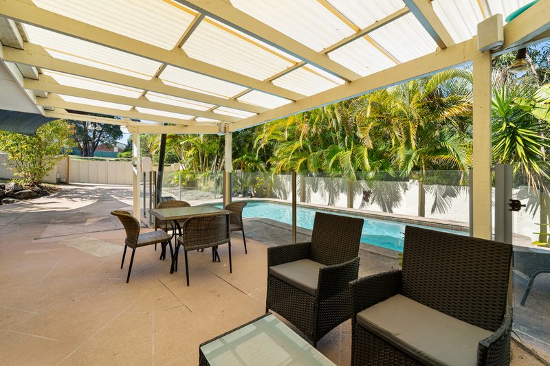 Photo - 2 Turnberry Court, Robina QLD 4226 - Image 15