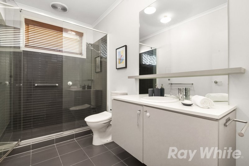 Photo - 2 Tusmore Place, Mulgrave VIC 3170 - Image 7