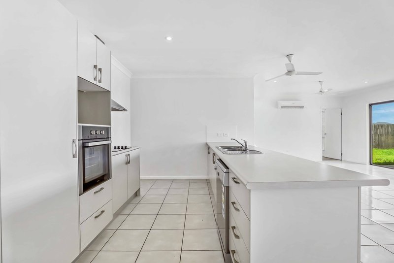 Photo - 2 Tyenna Close, Bentley Park QLD 4869 - Image 5