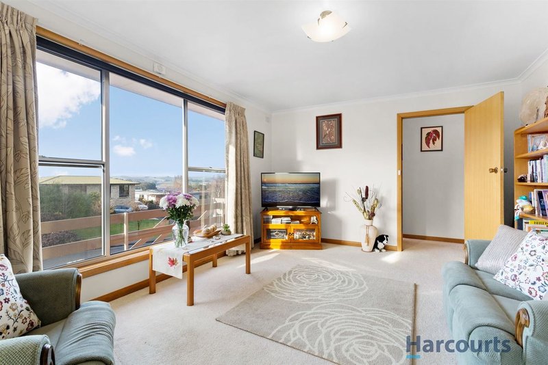 Photo - 2 Ulinga Avenue, West Ulverstone TAS 7315 - Image 3