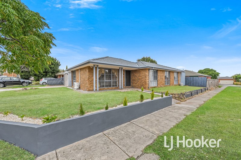 2 Ungarie Court, Hampton Park VIC 3976