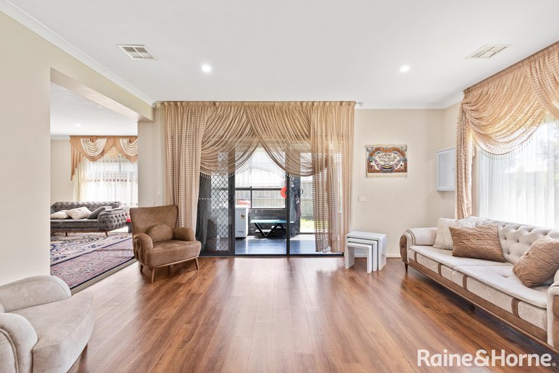 Photo - 2 Upthorpe Way, Mickleham VIC 3064 - Image 3