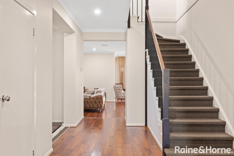 Photo - 2 Upthorpe Way, Mickleham VIC 3064 - Image 9