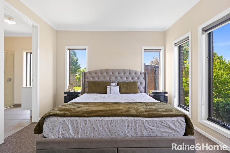 Photo - 2 Upthorpe Way, Mickleham VIC 3064 - Image 12