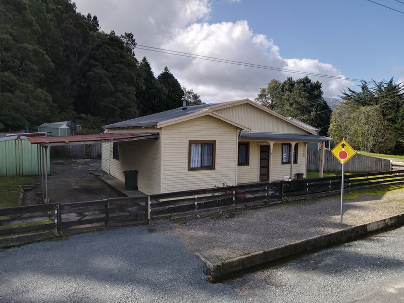 2 Urquhart Street, Queenstown TAS 7467