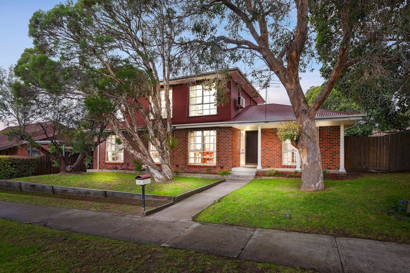 Photo - 2 Valley Road, Frankston VIC 3199 - Image 1