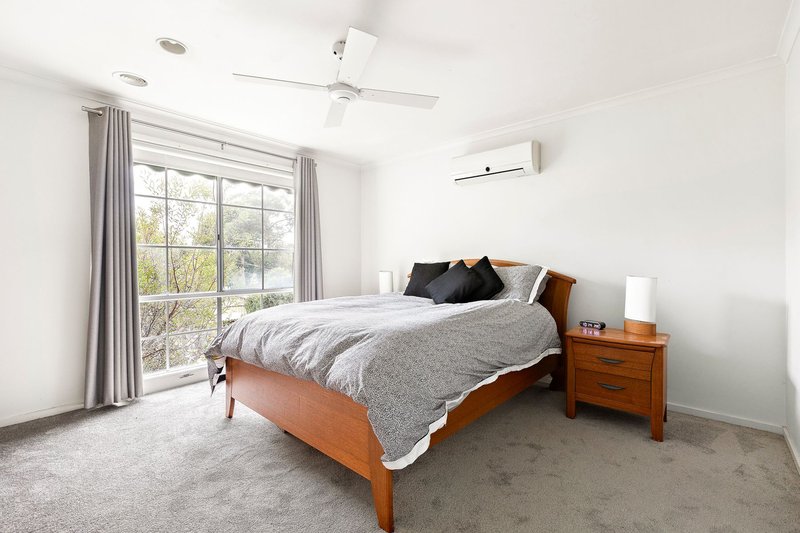 Photo - 2 Valley Road, Frankston VIC 3199 - Image 6