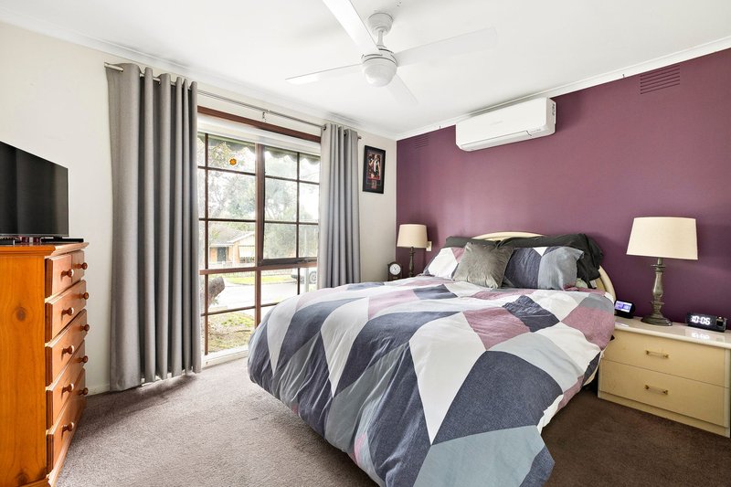 Photo - 2 Valley Road, Frankston VIC 3199 - Image 8