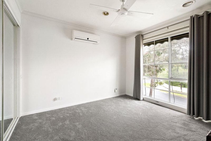 Photo - 2 Valley Road, Frankston VIC 3199 - Image 10
