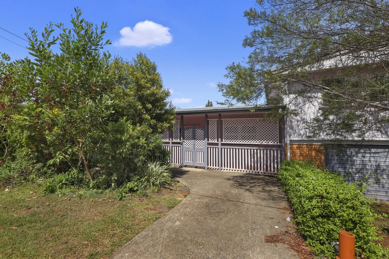 Photo - 2 Valnay Street, Aspley QLD 4034 - Image 3