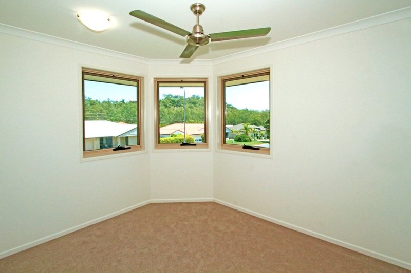 Photo - 2 Vanderspek Place, Frenchville QLD 4701 - Image 4