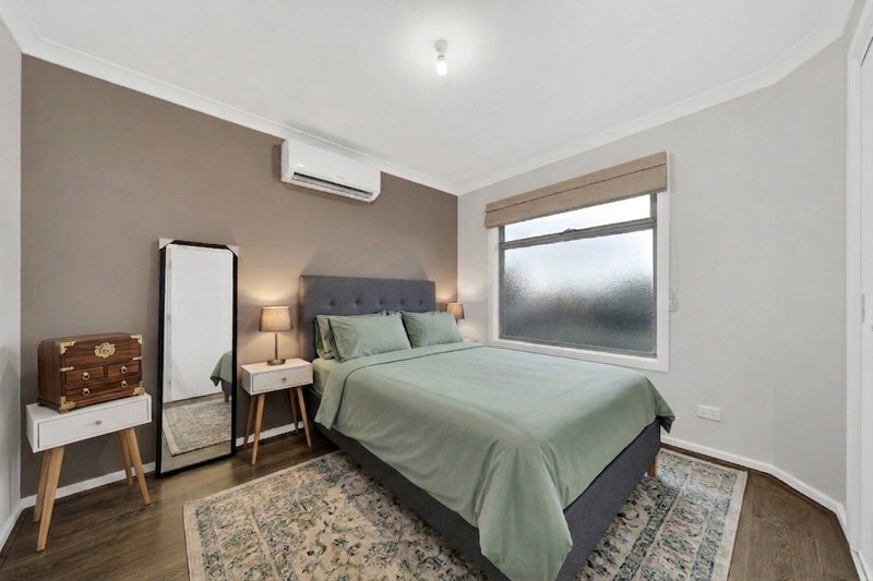 Photo - 2 Vasey Avenue, Lalor VIC 3075 - Image 4