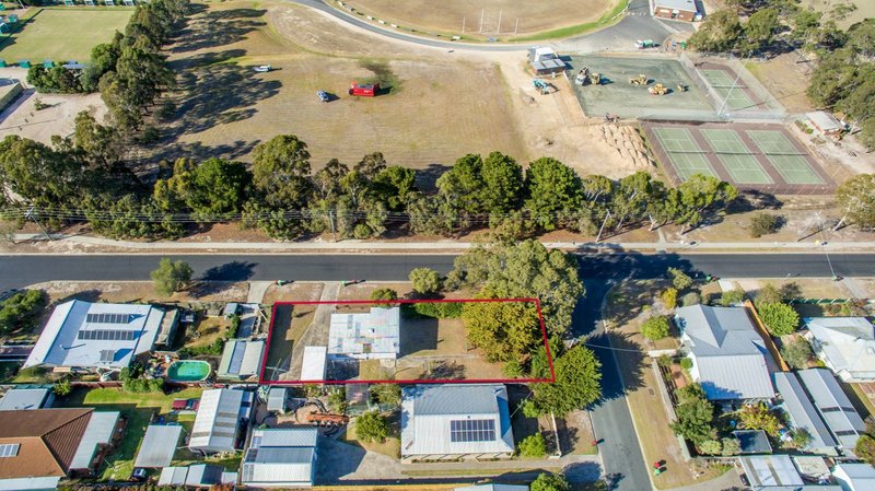 Photo - 2 Vaughan Street, Paynesville VIC 3880 - Image 16