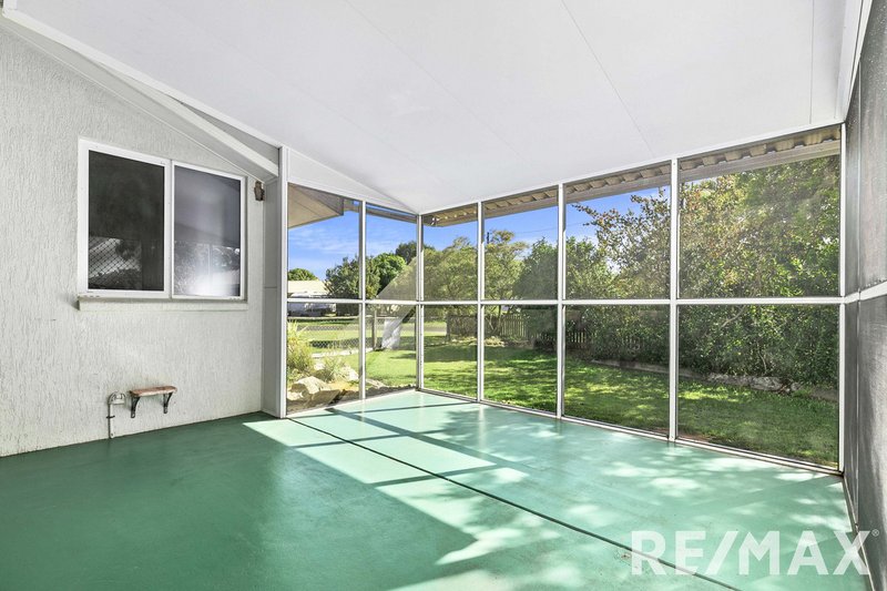 Photo - 2 Venice Court, Point Vernon QLD 4655 - Image 6