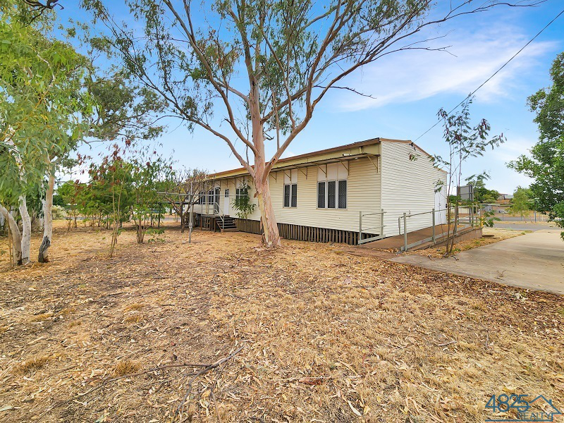2 VERRY STREET, Winston QLD 4825 - Image 1