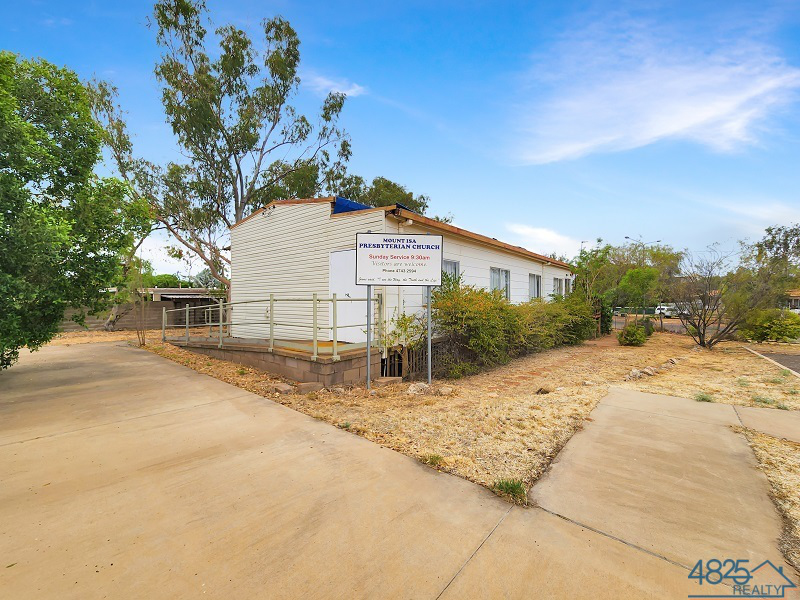 2 VERRY STREET, Winston QLD 4825 - Image 2