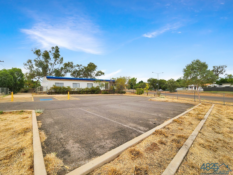 2 VERRY STREET, Winston QLD 4825 - Image 3