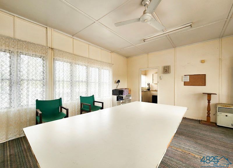 2 VERRY STREET, Winston QLD 4825 - Image 5