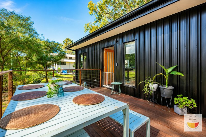 Photo - 2 Victoria Avenue, Russell Island QLD 4184 - Image 21